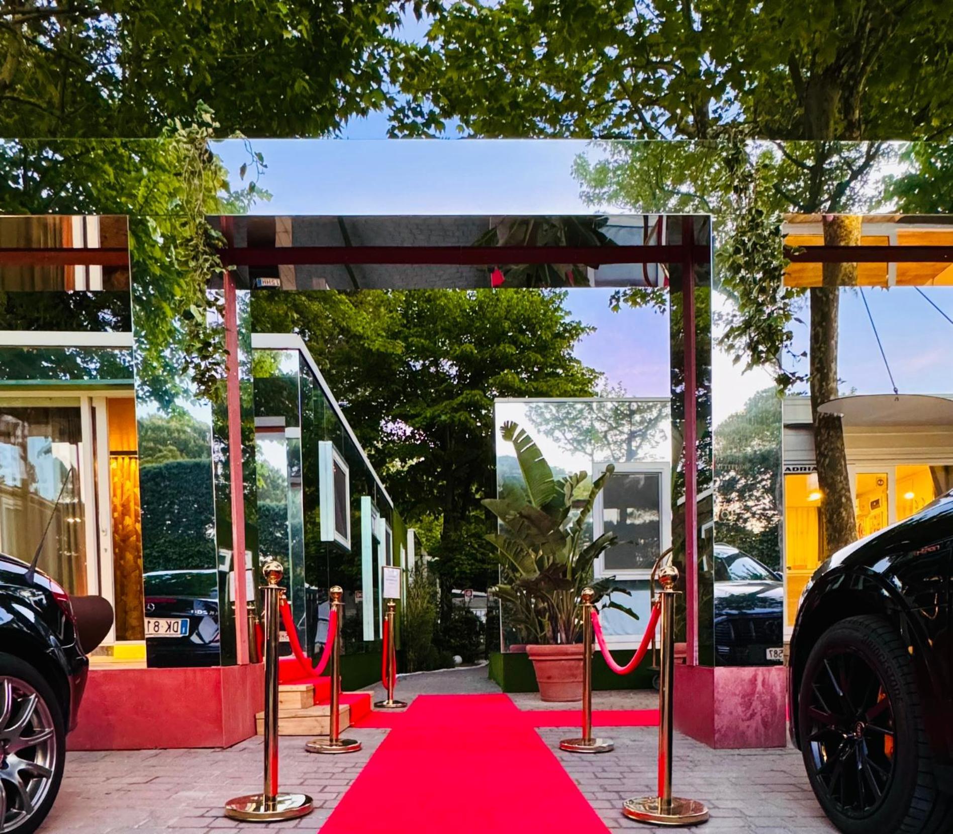 Hotel Luxury Camp At Union Lido Cavallino-Treporti Exterior foto